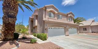 STUNNING 2 BEDROOMS 2.5 BATHROOMS TWO STORY TOWNHOUSE IN GATED COMMUNITY! Gallery 1