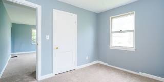Nice 2 Bed 1 Bath Single Family Home! Gallery 8