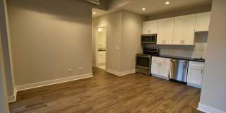 3833 N Broadway Gallery 42