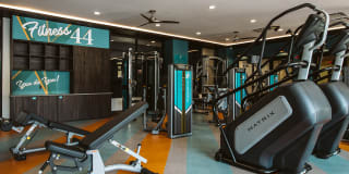 44 Washington Gallery 69