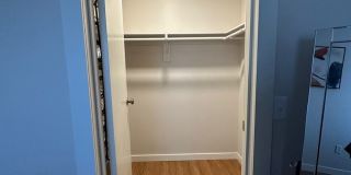 Bright & Updated 2Bd/1Ba Condo in Aurora Gallery 9