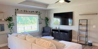 Fully Furnished 3 Bed / 2 Bath Home in Nixa Gallery 11