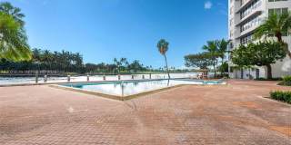 9102 W Bay Harbor Dr Gallery 41