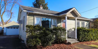 146 Cutler Ave Gallery 1