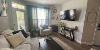 Beautiful 1 bedroom 1 bath Condo Near DIA Gallery 1