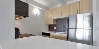 Liv on Steele Gallery 14