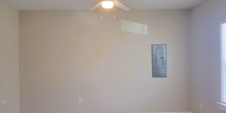 Remodeled rowhouse in Manchester Gallery 4