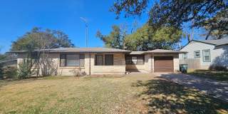 PRICE DROP!!! AVAILABLE NOW! Gallery 4