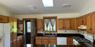 6 Whitney Way - A Gallery 1