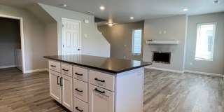 Exquisite 3-Bedroom Home with Modern Elegance and Scenic Views! Gallery 6