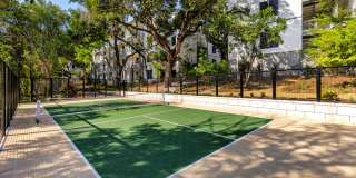 The Lola The Lola Gallery 16