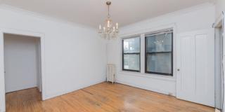 2253 W Argyle St Gallery 3