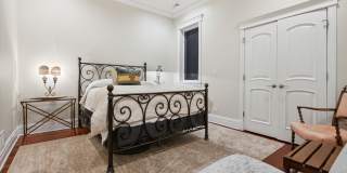 1640 W BELMONT Avenue Gallery 18