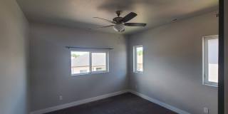 Just Like New!!  Great 3 bedroom 2.5 Bath duplex Gallery 17
