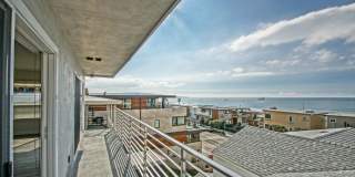 REMODELED, BRIGHT & AIRY, 2-STORY HOME W/ AMAZING PANORAMIC OCEAN VIEWS, 2 LIVING SPACES, 2 LARGE BALCONIES, 2-CAR GARAGE & LARGE BASEMENT! Gallery 13