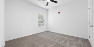 Avana Lexington Gallery 8