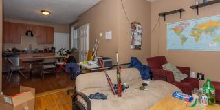 4 bed right on greenline in allston Gallery 5