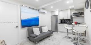 52 Northeast 47th Street Gallery 2
