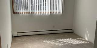 2832 Humboldt Ave S. Gallery 9