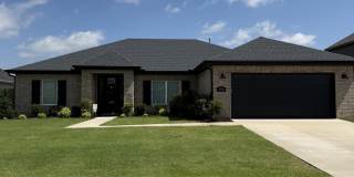 5672 Lavender Avenue Gallery 1