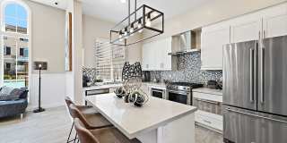 Levante Apartments Homes Gallery 30
