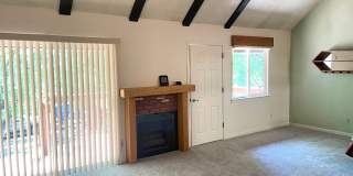 Town home for rent in The Aspens townhome neighborhood 2b, 1 bath Gallery 3