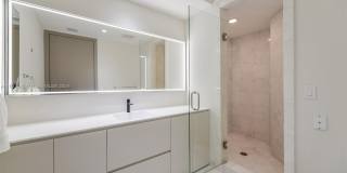 16051 Collins Ave Gallery 23