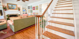 Beautifully FURNISHED Off Season 3bd/2.5 BA Single Family Home Gallery 6