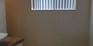No HOA! North Phoenix 3 Bedroom Home with Large Yard & Garage Gallery 17