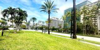 10178 Collins Ave Gallery 23