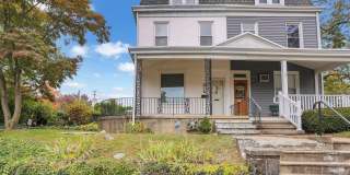 24 READING Avenue Gallery 1