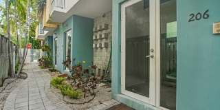 206 Washington Ave Gallery 2