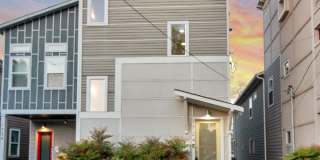 Prime Germantown/Salemtown rental w/3 stories and a roof deck! Fully fenced level backyard! Prime Germantown/Salemtown rental w/3 stories and a roof deck! Fully fenced level backyard! Gallery 1