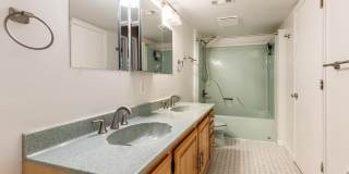 847 HARBOR VIEW Terrace Gallery 27