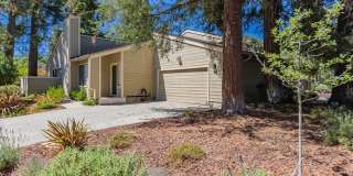 Beautifully Remodeled Wimbledon Place Townhome Gallery 1