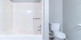 Newly Renovated Duplex! Rare! Gallery 18