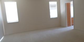 Spacious 4 Bedroom Home Gallery 1