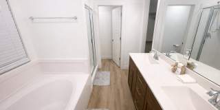 4-Bed Stand Alone Home! 6+ Month Lease 4-Bed Stand Alone Home! 6+ Month Lease Gallery 14