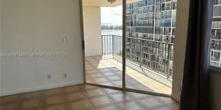 1915 Brickell Ave Gallery 11