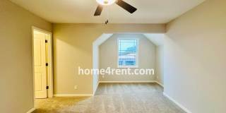 Nearly New Luxury Home in Blue Valley Schools! Gallery 51