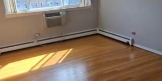 644 West Grace Street Gallery 1