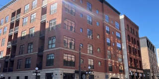 270 4th St E Unit 401 Gallery 1