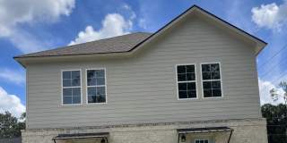 555 Railroad Avenue - A Gallery 1