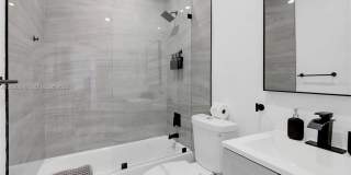 18362 Northeast 20th Place Gallery 20