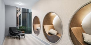 Ivy & Green Gallery 6