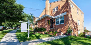 523 Ingraham Street NE Gallery 1