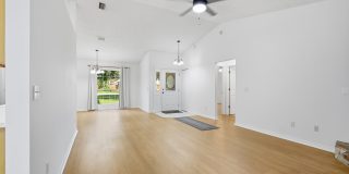 341 Shamrock Rd Gallery 4