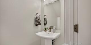 Charming townhome | 3 Bed · 2.5 Bath | 2-Car Garage - $500 MOVE-IN CREDIT FOR SEPTEMBER!! Gallery 16