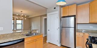 2723 W Wellington Gallery 2