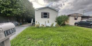 11908 Cove Pl Gallery 1